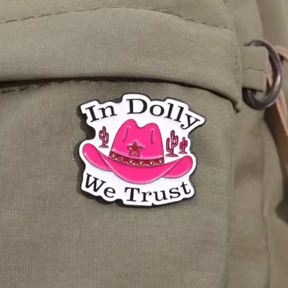 In Dolly We Trust Cowboy Hat Dolly Parton Enamel Pin NEW! 1092A6 - Picture 4 of 6